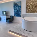 Apartment Luxury In Artist With Sea View *